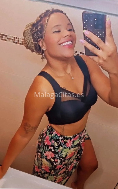 Manuella, joven mulata. 664623825. Citas en MÁLAGA, MÁLAGA. www.malagacitas.es.