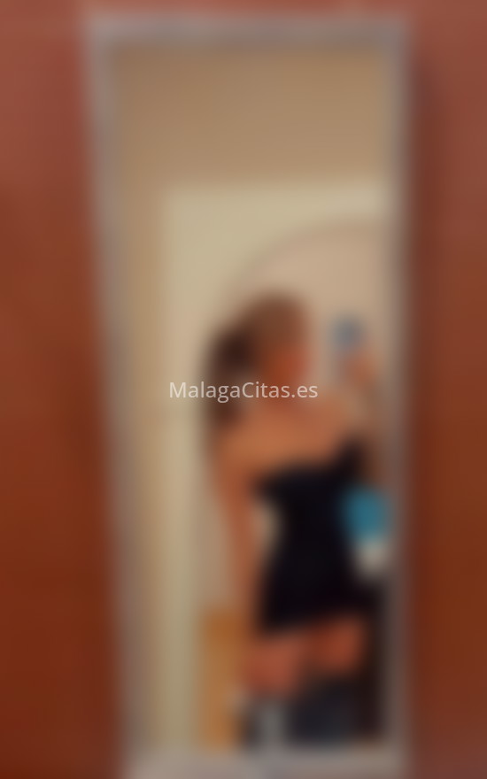 Isa, chica trans. 672454498. Citas en MÁLAGA, MÁLAGA. www.malagacitas.es.