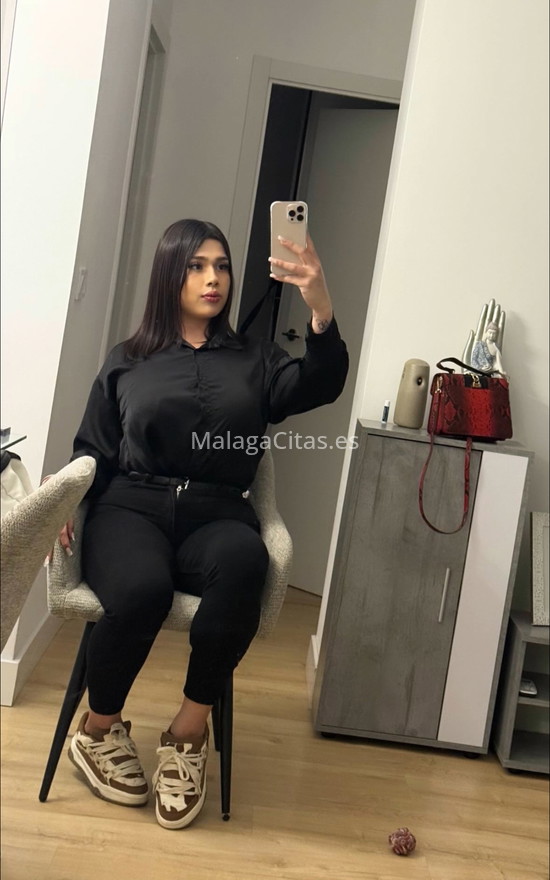 Valentina Ballesteros, trans latina. 663101811. Citas en MÁLAGA, MÁLAGA. www.malagacitas.es.