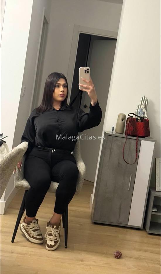 Valentina Ballesteros, trans latina. 663101811. Citas en MÁLAGA, MÁLAGA. www.malagacitas.es.