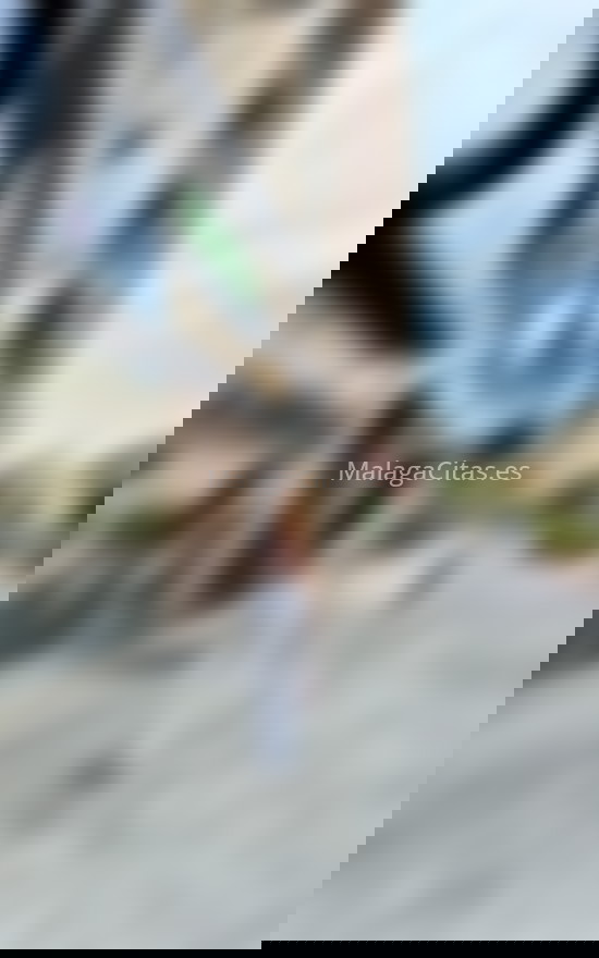 Catalina, una joven latina muy amigable. 623543703. Citas en MÁLAGA, MÁLAGA. www.malagacitas.es.