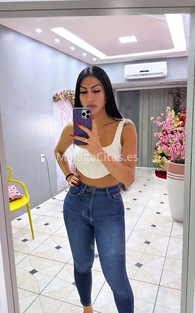 Juliana brasileira, trans muy alegre. 674570391. Citas en MÁLAGA, MÁLAGA. www.malagacitas.es.
