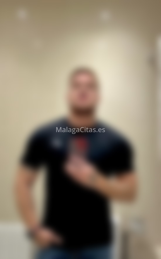 Briam, pelirrojo latino. 624846964. Citas en MÁLAGA, MÁLAGA. www.malagacitas.es.