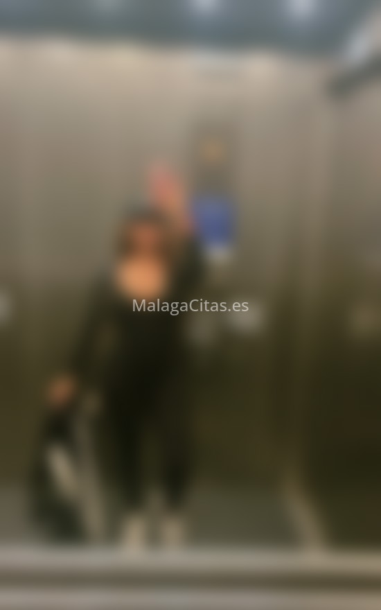 Sharlotte, morena venezolana . 633151505. Citas en MÁLAGA, MÁLAGA. www.malagacitas.es.