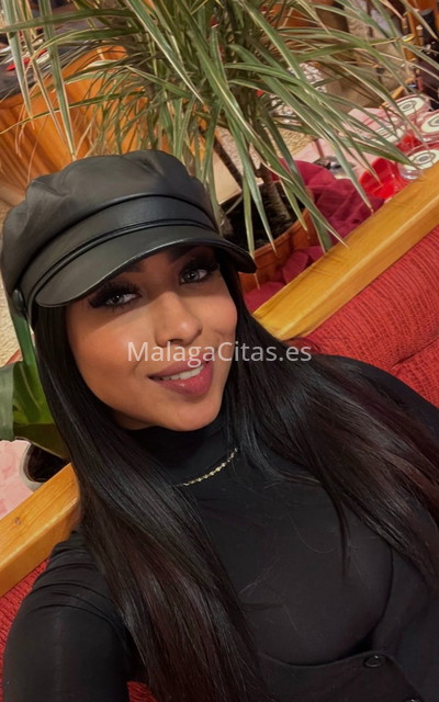 Megan, morena colombiana divertida. 631040438. Citas en MÁLAGA, MÁLAGA. www.malagacitas.es.