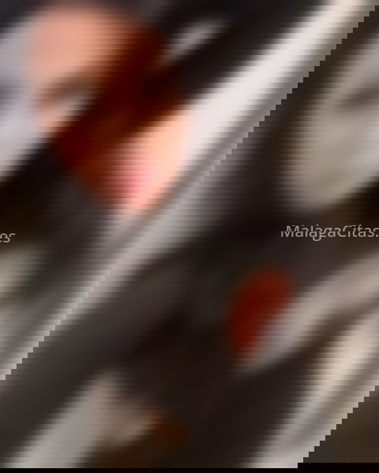 Daniela, elegante y simpatica trans. 603145214. Citas en MÁLAGA, MÁLAGA. www.malagacitas.es.