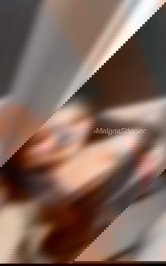 Sashari, jovencita venezolana. 634795694. Citas en MÁLAGA, MÁLAGA. www.malagacitas.es.