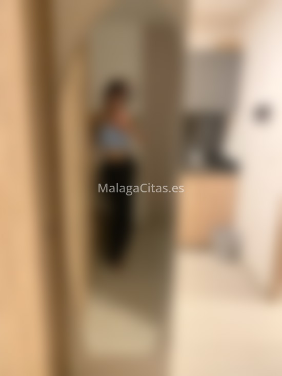 Andrea, chica trans coqueta. 607397890. Citas en MÁLAGA, MÁLAGA. www.malagacitas.es.