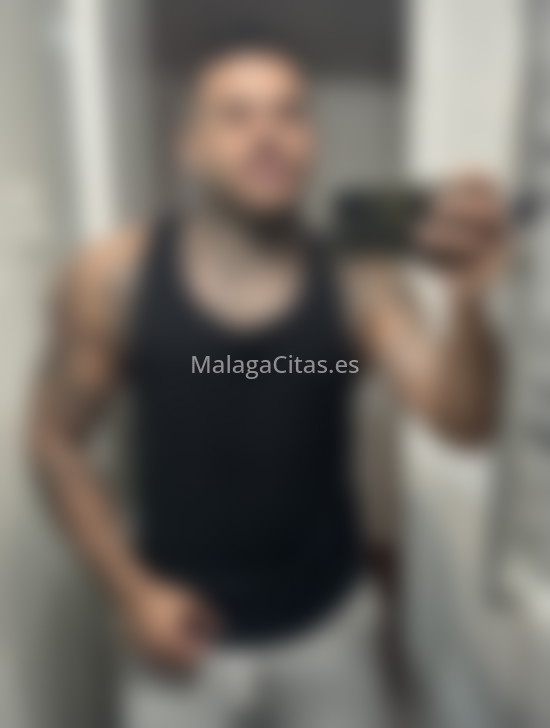 Luis, español tatuado. 622433100. Citas en MÁLAGA, MÁLAGA. www.malagacitas.es.
