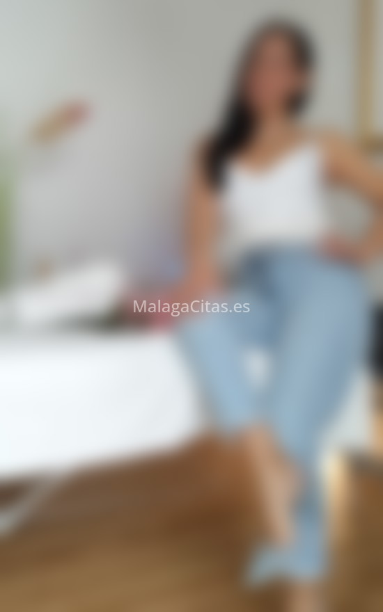 Sophie, masajista colombiana . 614577680. Citas en MÁLAGA, MÁLAGA. www.malagacitas.es.