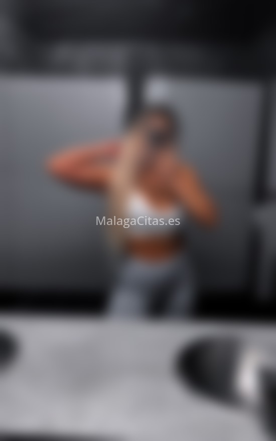 Cloe, brasileña 27 años. 610187885. Citas en MÁLAGA, MÁLAGA. www.malagacitas.es.