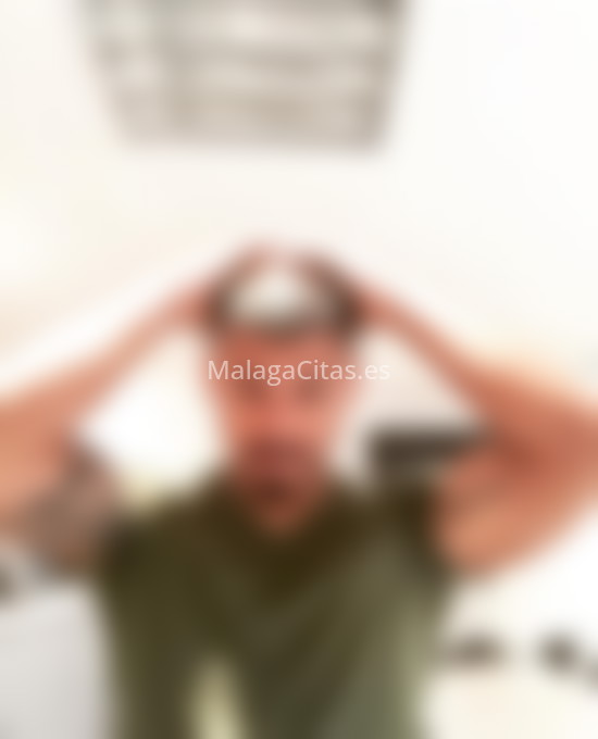 Lino, colombiano. 631783317. Citas en MÁLAGA, MÁLAGA. www.malagacitas.es.