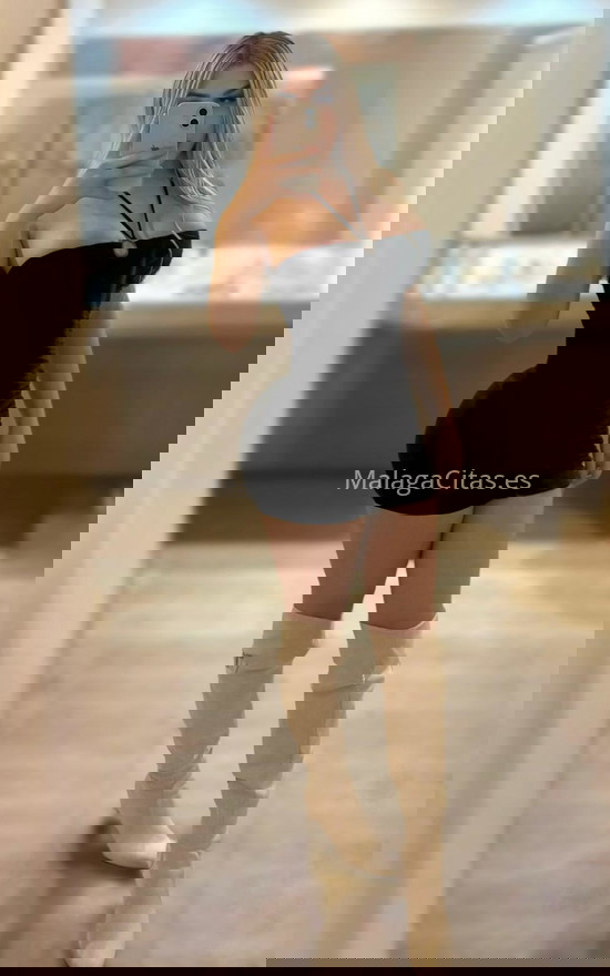 Fabiola, chica trans latina . 663441293. Citas en MÁLAGA, MÁLAGA. www.malagacitas.es.