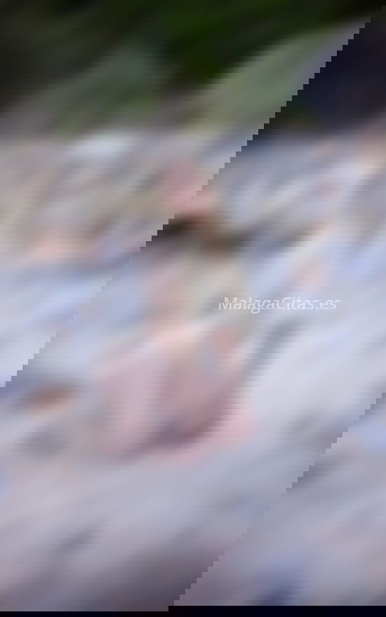 Bianca, mujer brasileña cariñosa. 610664508. Citas en MÁLAGA, MÁLAGA. www.malagacitas.es.