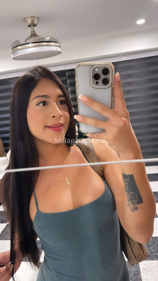 Andrea, trans latina recién llegada. 607797689. Citas en MÁLAGA, MÁLAGA. www.malagacitas.es.