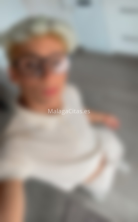 Ken, joven venezolano. 675418141. Citas en MÁLAGA, MÁLAGA. www.malagacitas.es.