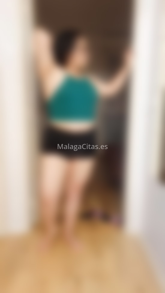 Sole, brasileña con muchas inquietudes. 631585873. Citas en MÁLAGA, MÁLAGA. www.malagacitas.es.