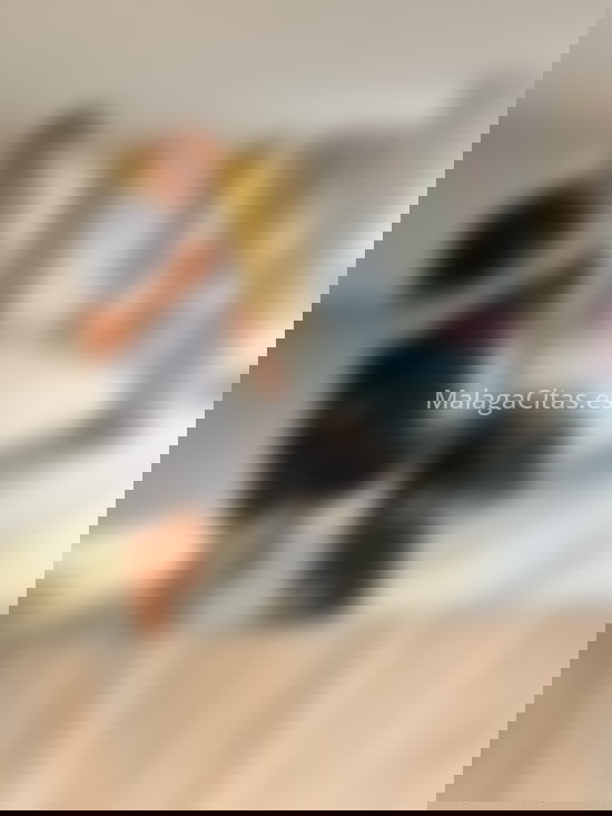 Santiago, latino. 612553224. Citas en MÁLAGA, MÁLAGA. www.malagacitas.es.