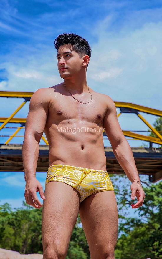 Bruno, latino de paso. 664407620. Citas en MÁLAGA, MÁLAGA. www.malagacitas.es.