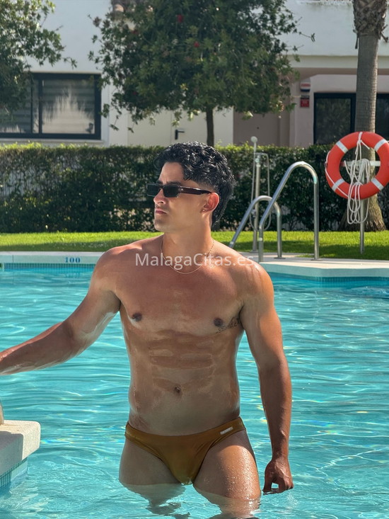 Bruno, latino de paso. 664407620. Citas en MÁLAGA, MÁLAGA. www.malagacitas.es.