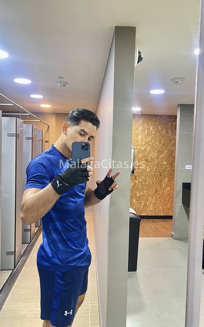 Bruno, latino de paso. 664407620. Citas en MÁLAGA, MÁLAGA. www.malagacitas.es.