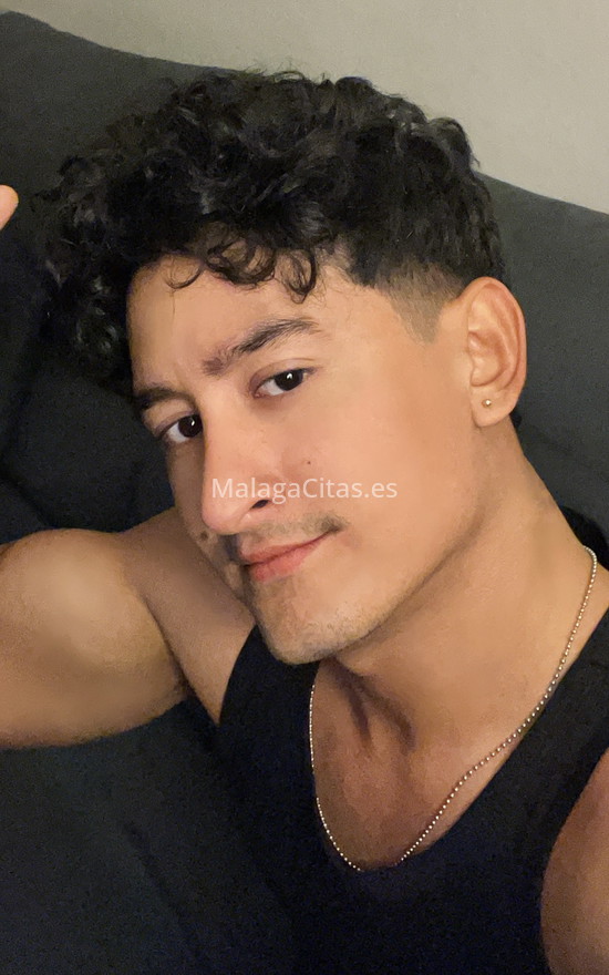 Bruno, latino de paso. 664407620. Citas en MÁLAGA, MÁLAGA. www.malagacitas.es.