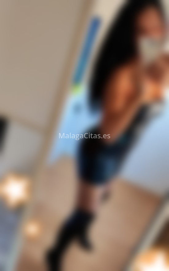 Sofía, chica argentina. 603808154. Citas en MÁLAGA, MÁLAGA. www.malagacitas.es.