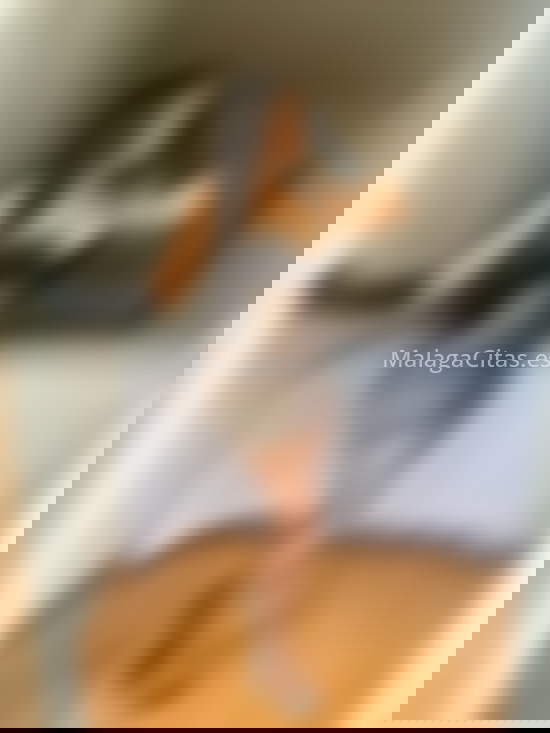 Verónica, venezolana 26 años. 666763638. Citas en MÁLAGA, MÁLAGA. www.malagacitas.es.