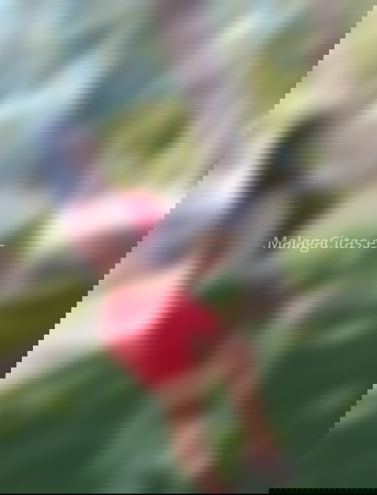Sofia, chica de Colombia muy sociable. 677439583. Citas en MÁLAGA, MÁLAGA. www.malagacitas.es.