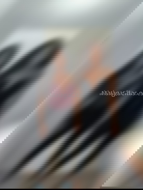 Gisela y Cristina, trans latinas. 643498558. Citas en MÁLAGA, MÁLAGA. www.malagacitas.es.