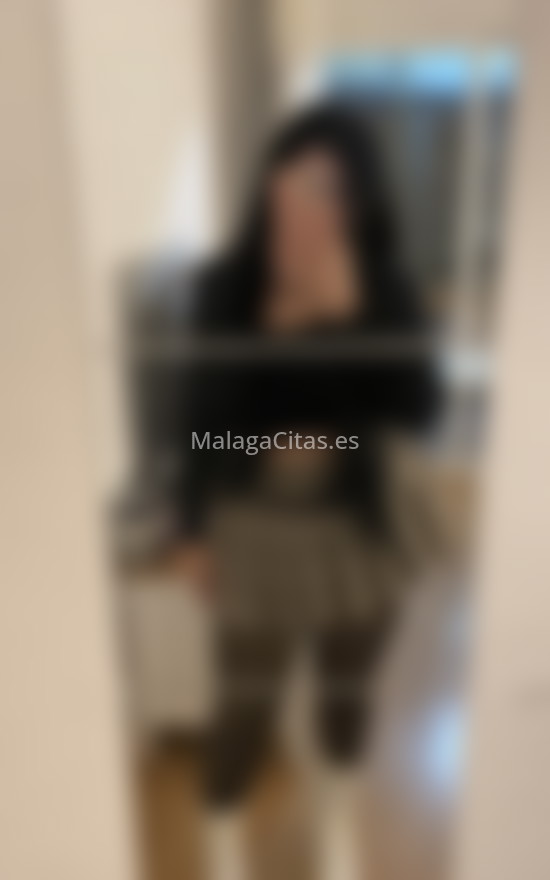 Valentina, encantadora jovencita. 613925604. Citas en MÁLAGA, MÁLAGA. www.malagacitas.es.