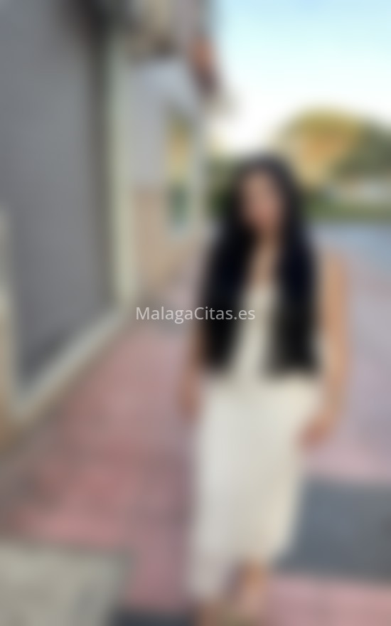 Valentina, encantadora jovencita. 613925604. Citas en MÁLAGA, MÁLAGA. www.malagacitas.es.