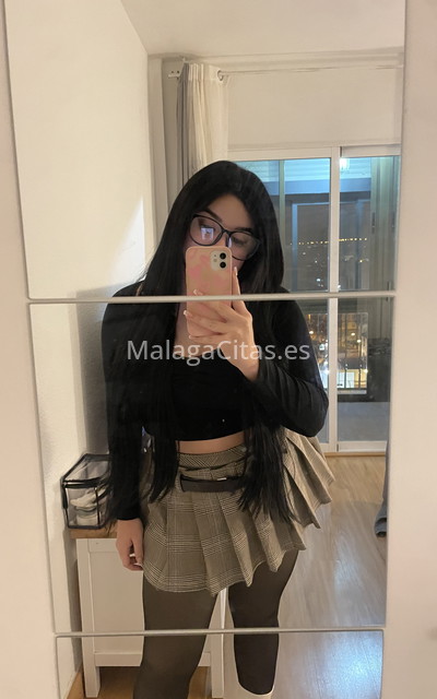 Valentina, encantadora jovencita. 613925604. Citas en MÁLAGA, MÁLAGA. www.malagacitas.es.