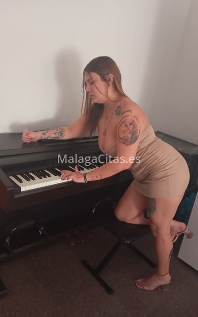 Nia, guapa colombiana. 697312742. Citas en MÁLAGA, MÁLAGA. www.malagacitas.es.