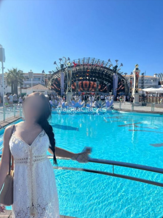 Vanesa, dulce y encantadora joven. 632173274. Citas en MÁLAGA, MÁLAGA. www.malagacitas.es.