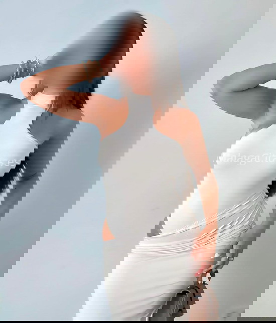 María, dulce y encantadora joven. 611215188. Citas en MÁLAGA, MÁLAGA. www.malagacitas.es.