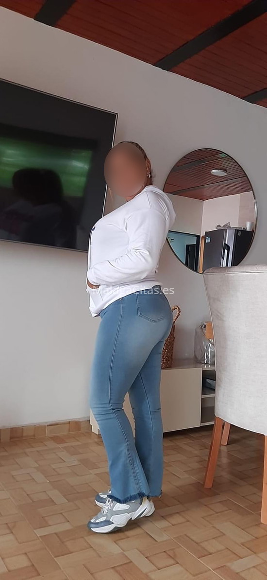 Luna, mujer colombiana. 641627856. Citas en MÁLAGA, MÁLAGA. www.malagacitas.es.