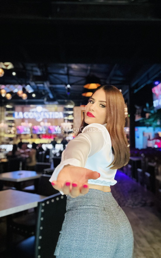Miel, chica caribeña . 604383813. Citas en MÁLAGA, MÁLAGA. www.malagacitas.es.