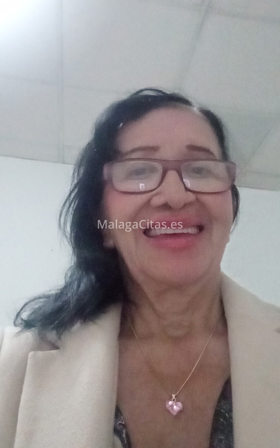 María, mujer colombiana. 602564098. Citas en MÁLAGA, MÁLAGA. www.malagacitas.es.