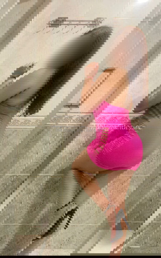 Dani, colombiana hermosa y natural. 627590343. Citas en MÁLAGA, MÁLAGA. www.malagacitas.es.