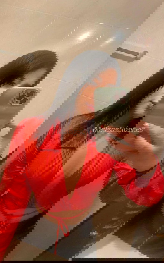 Daniela, hermosa colombiana. 613264921. Citas en MÁLAGA, MÁLAGA. www.malagacitas.es.