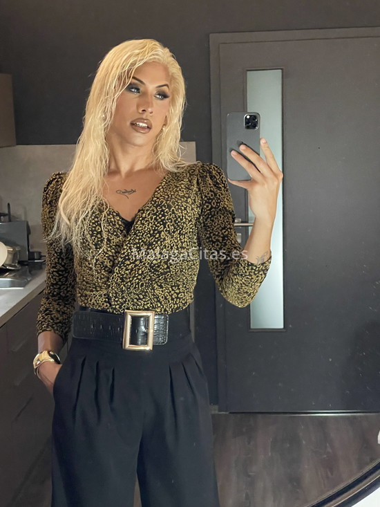 Beruska, trans latina. 665833394. Citas en MÁLAGA, MÁLAGA. www.malagacitas.es.
