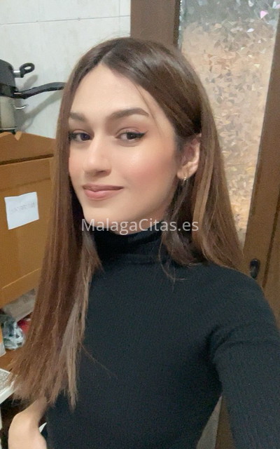 Mayra, jovencita paraguaya 22 años. 663114616. Citas en MÁLAGA, MÁLAGA. www.malagacitas.es.