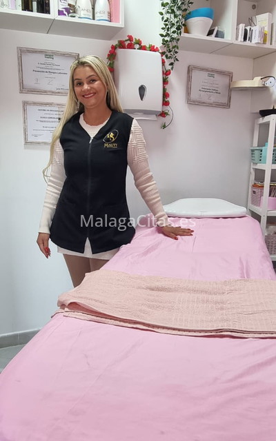Masajista brasileña . 722745600. Citas en MÁLAGA, MÁLAGA. www.malagacitas.es.