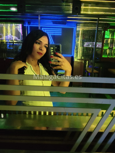 Evelyn, trans dulce. 614690684. Citas en MÁLAGA, MÁLAGA. www.malagacitas.es.