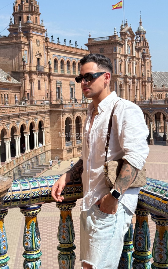 Sebastián Useche, venezolano. 666767235. Citas en MÁLAGA, MÁLAGA. www.malagacitas.es.