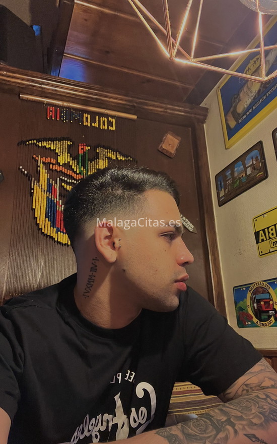 Sebastián Useche, venezolano. 666767235. Citas en MÁLAGA, MÁLAGA. www.malagacitas.es.