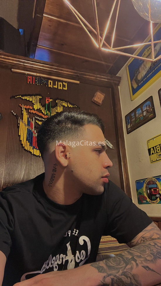 Sebastián Useche, venezolano. 666767235. Citas en MÁLAGA, MÁLAGA. www.malagacitas.es.