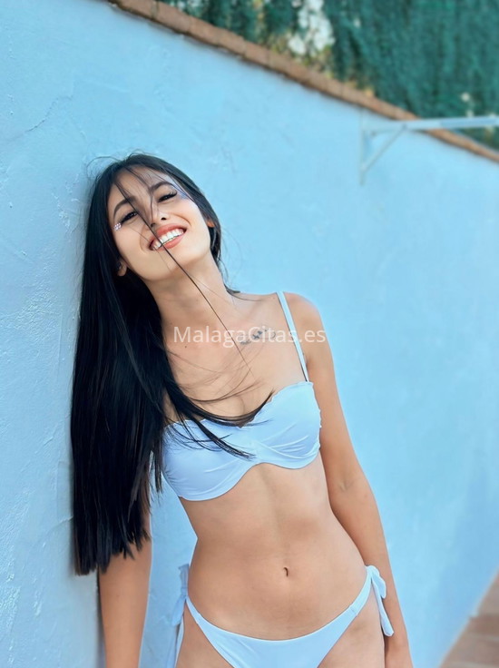 Lucía, chica latina. 624378245. Citas en MÁLAGA, MÁLAGA. www.malagacitas.es.