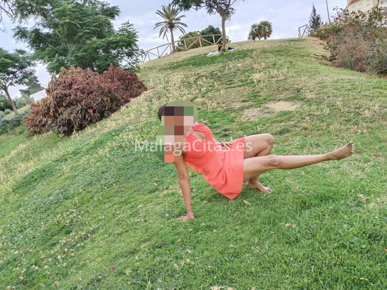 Andrea, mujer madura latina. 645892511. Citas en MÁLAGA, MÁLAGA. www.malagacitas.es.
